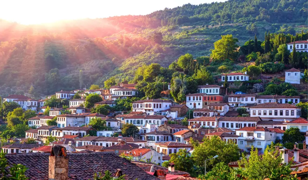 ΤΑΞΙΔΙ ΠΟΛΙΤΙΣΜΟΥ ΤΑΞΙΔΙΑ ΣΤΗΝ ΙΩΝΙΑ